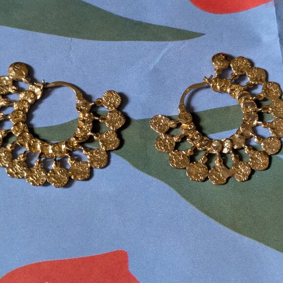 EUC Sezane Tia Hoop Earrings - Picture 4 of 6